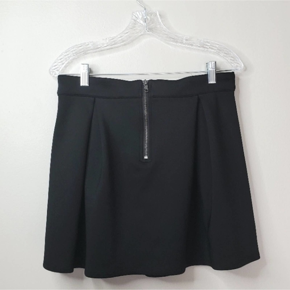BETHANY MOTA | Scuba Flare Skirt | L - Picture 3 of 6